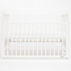 Detská postieľka New Baby BASIC so sťahovacou bočnicou biela #1