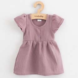 Dojčenské mušelínové šaty New Baby lavender fialová