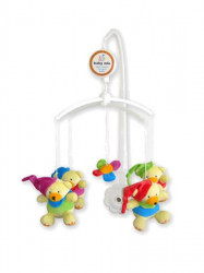 Kolotoč nad postieľku Baby Mix Medvedíky s čiapočkami multicolor