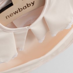 Luxusný umývateľný podbradník New Baby 34x25 cm girl béžová #2