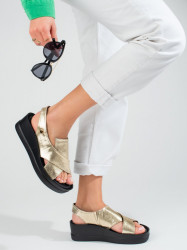 Klasické dámske  sandále #1