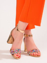 Pekné  sandále zlaté dámske na širokom podpätku #1