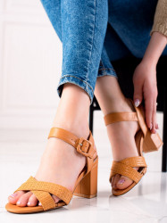 Praktické   sandále dámske #1