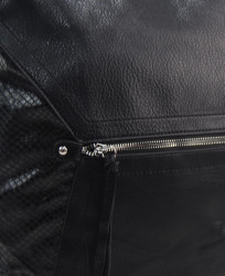 Veľká čierna dámska crossbody kabelka s čelnou priehradkou #5