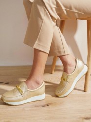Kožené slipper topánky s ozdobnou retiazkou Heine, krémovo-metalické #6
