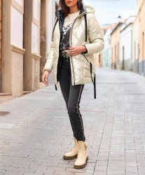 Prešívaná bunda so stojačikom a kapucňou HEINE, metalická farba #4