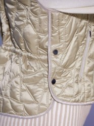 Prešívaná vesta s lesklým efektom Création L, béžová #4