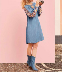 Rifľové šaty s výšivkou Heine, svetlo-modrá #5